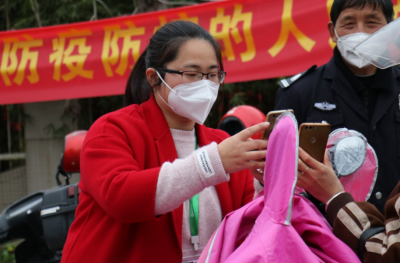 �¾�PG����Ů�ԣ����ǵ��۾�������������